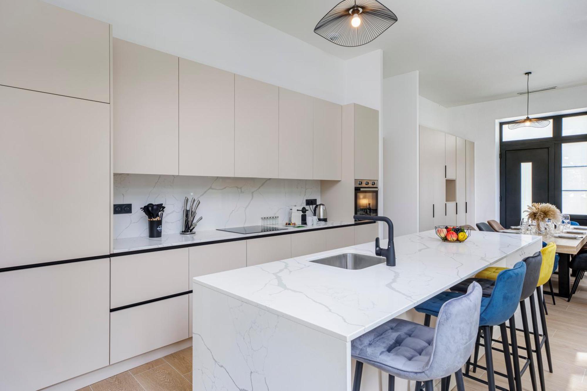 1 - Grand Appartement Spacieux Dans Un Chateau Du 17Eme Siecle, A 15Min De Lyon Vourles Εξωτερικό φωτογραφία