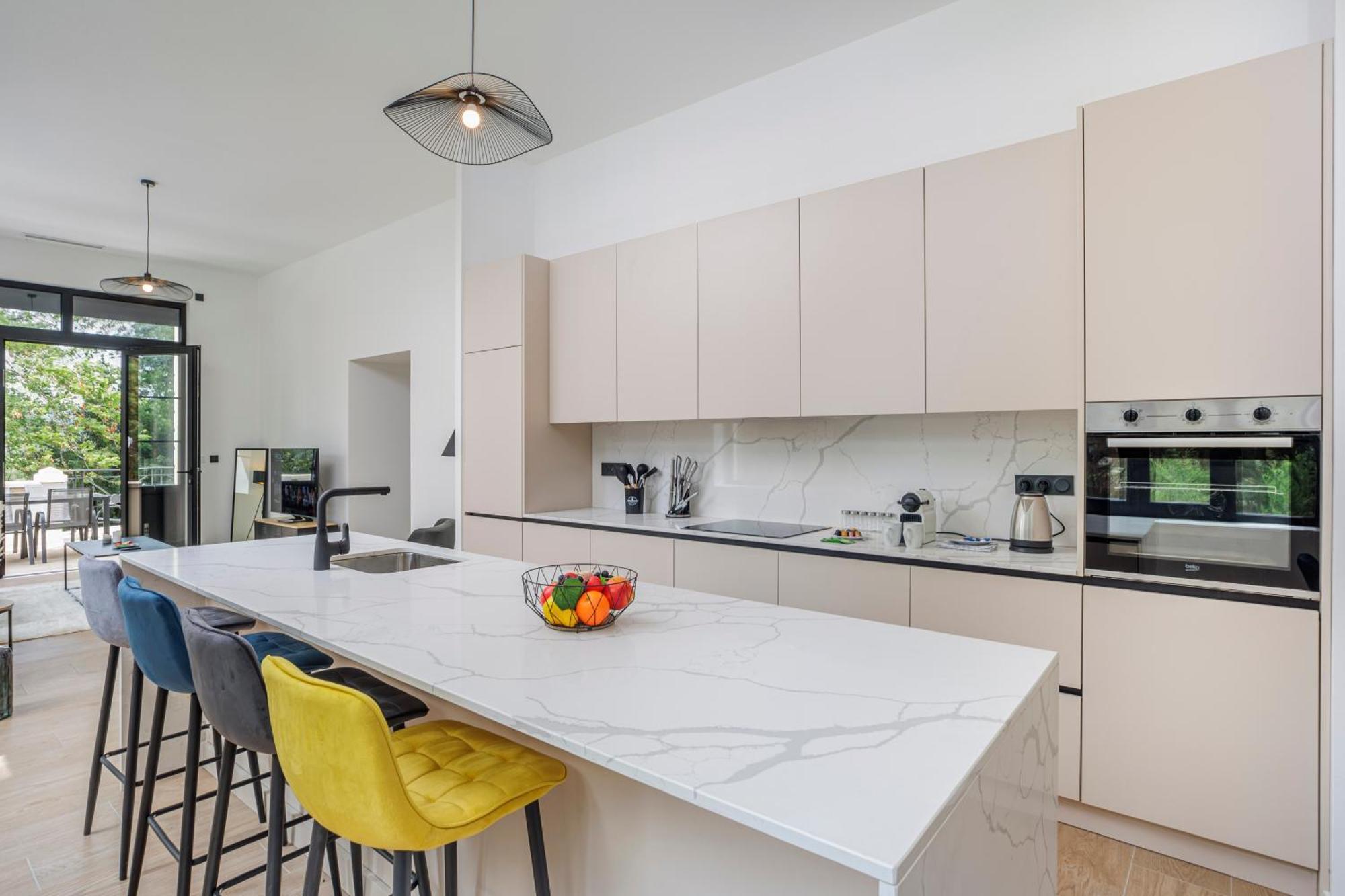 1 - Grand Appartement Spacieux Dans Un Chateau Du 17Eme Siecle, A 15Min De Lyon Vourles Εξωτερικό φωτογραφία