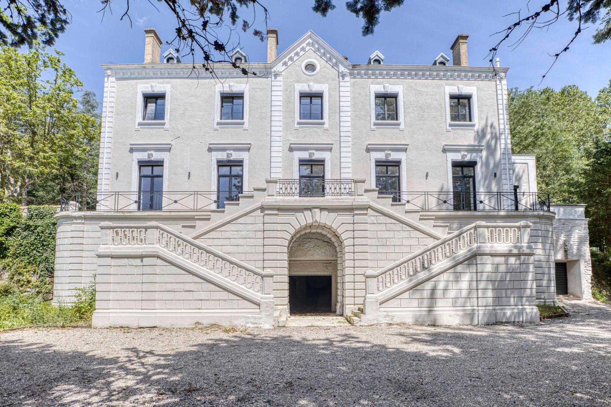 1 - Grand Appartement Spacieux Dans Un Chateau Du 17Eme Siecle, A 15Min De Lyon Vourles Εξωτερικό φωτογραφία
